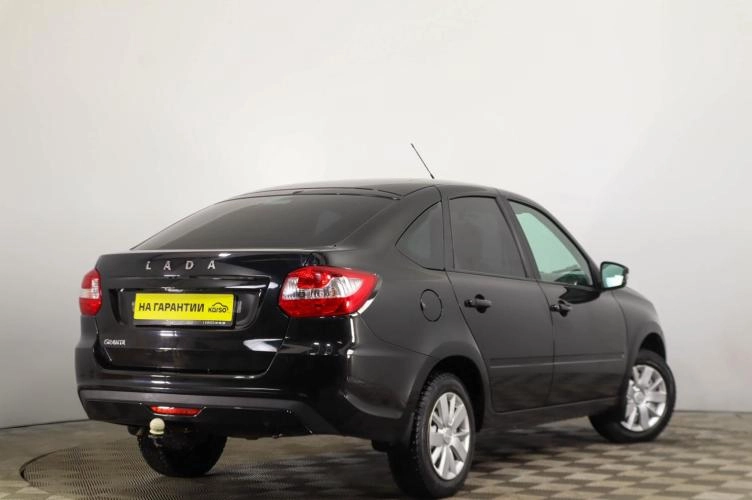ВАЗ (LADA) Granta 4 из 21