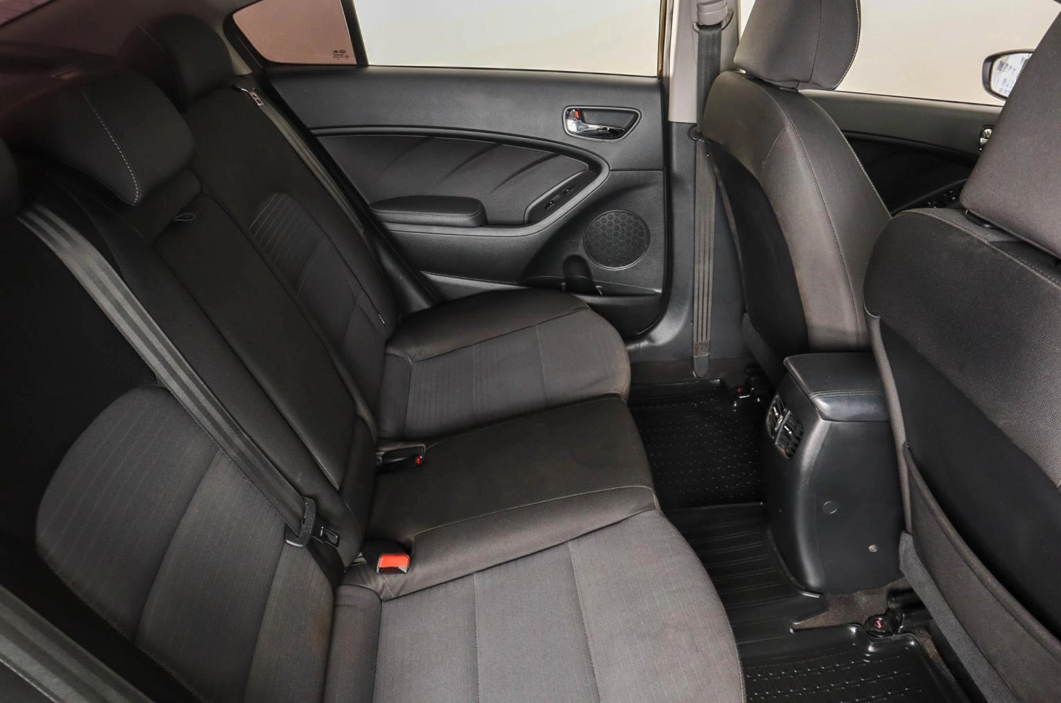 KIA Cerato 10 из 23