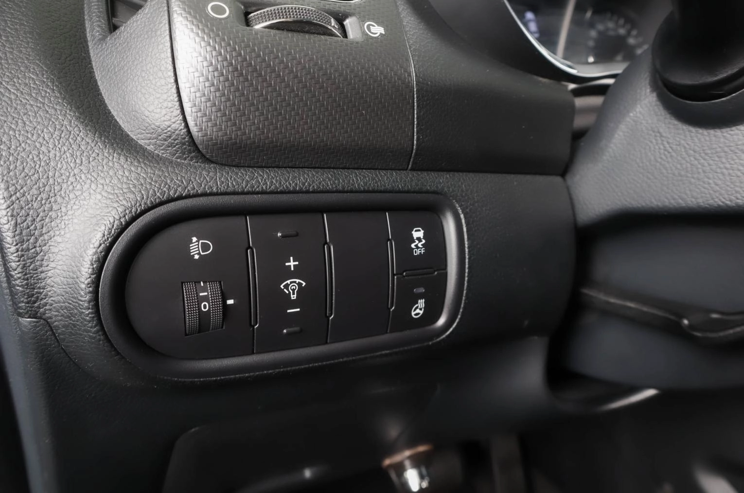 KIA Cerato 21 из 23