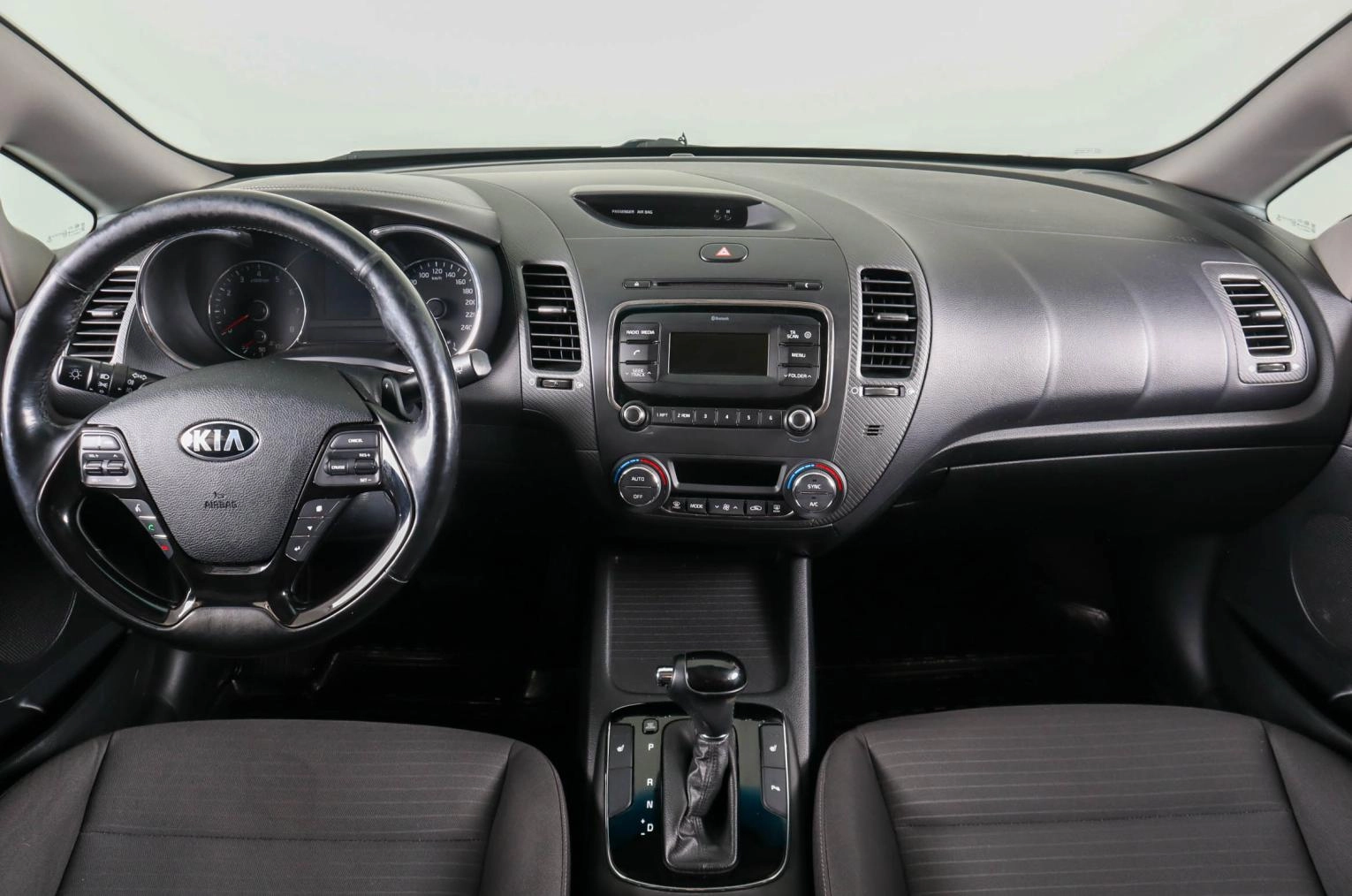 KIA Cerato 13 из 23