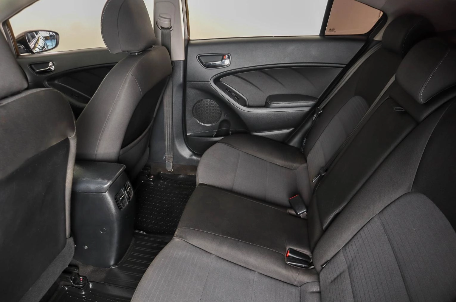 KIA Cerato 9 из 23