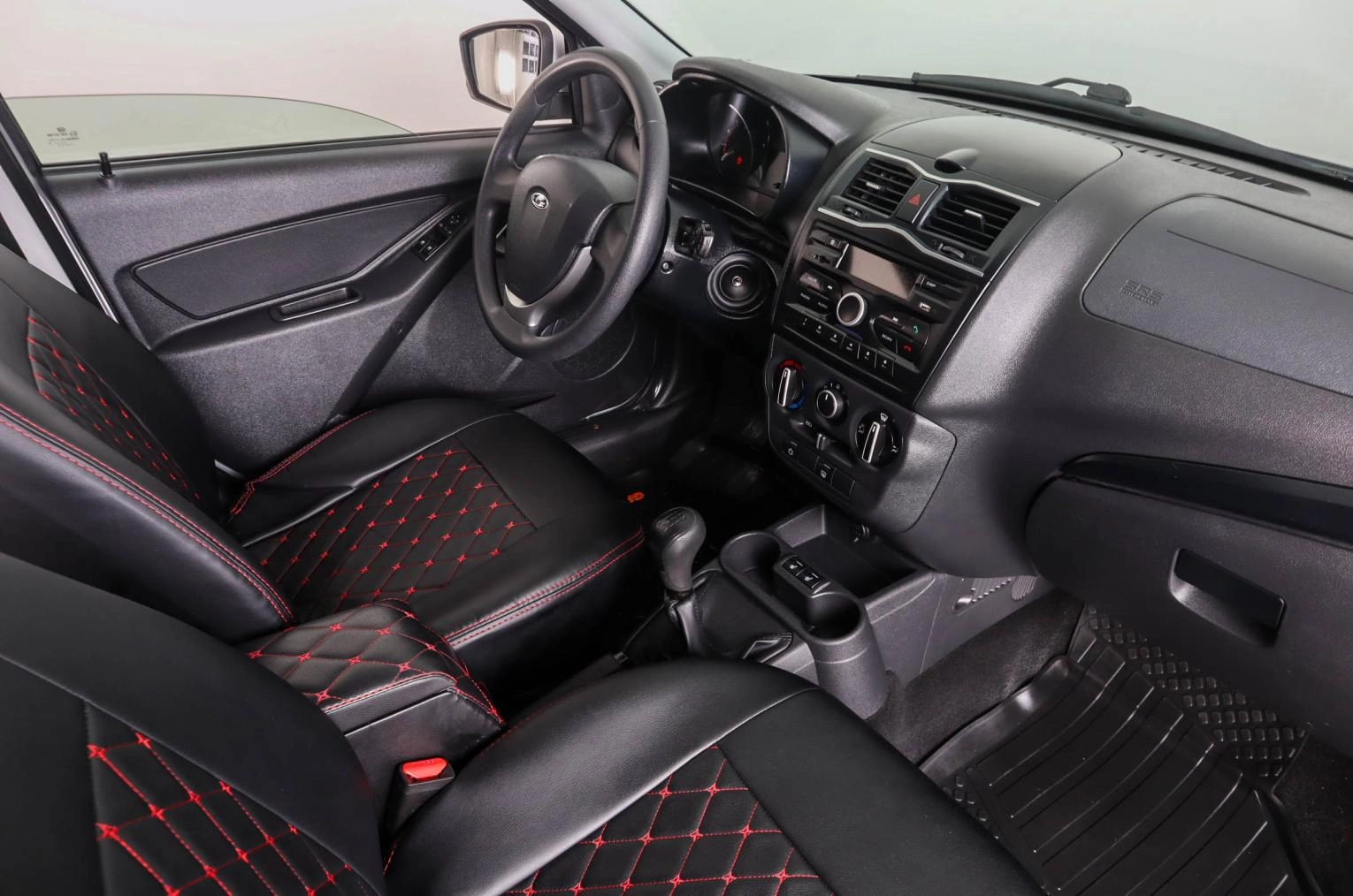 ВАЗ (LADA) Granta 11 из 21