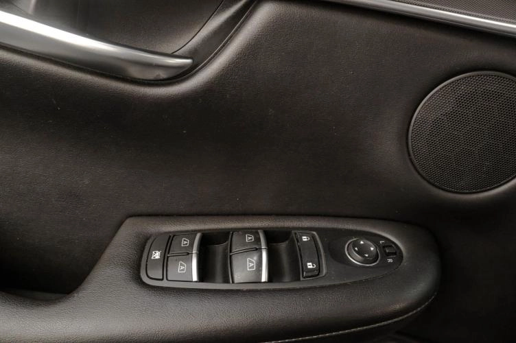 Infiniti QX50 8 из 18