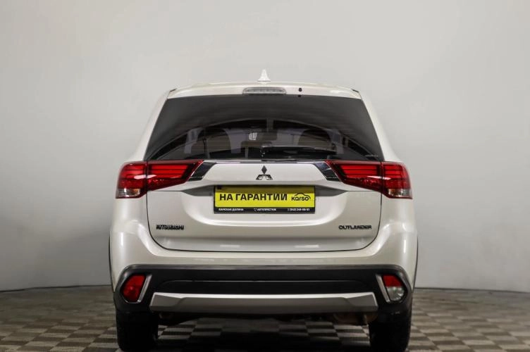 Mitsubishi Outlander 5 из 6