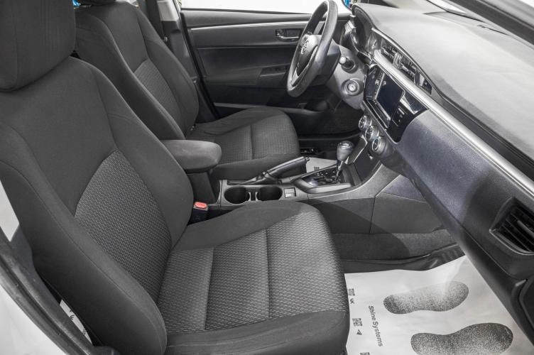 Toyota Corolla 20 из 23