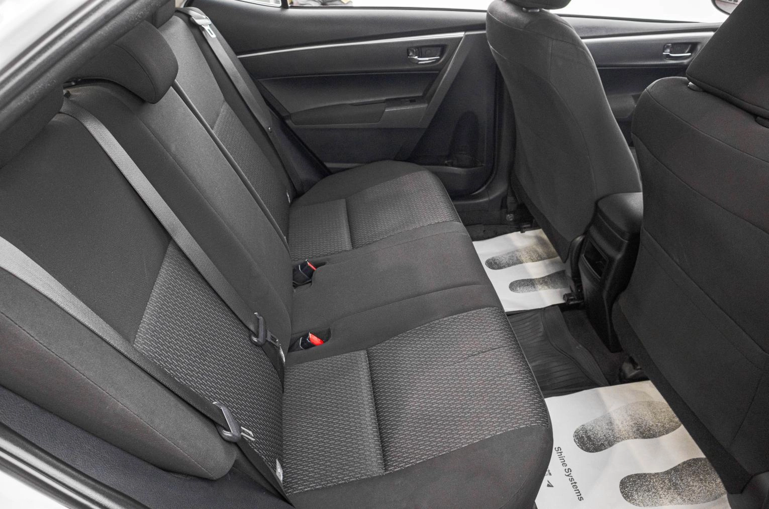 Toyota Corolla 22 из 23