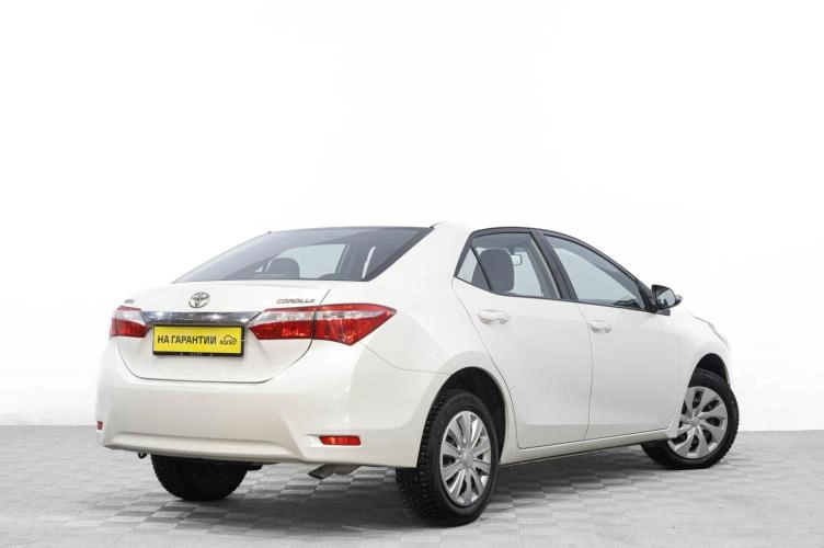 Toyota Corolla 4 из 23