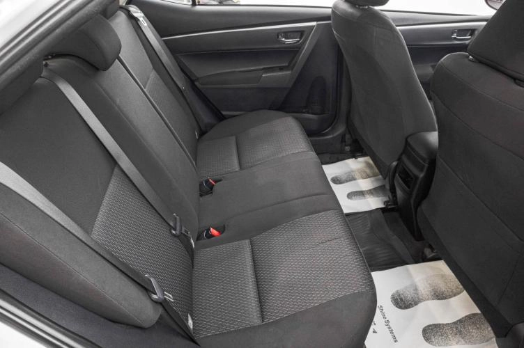 Toyota Corolla 22 из 23