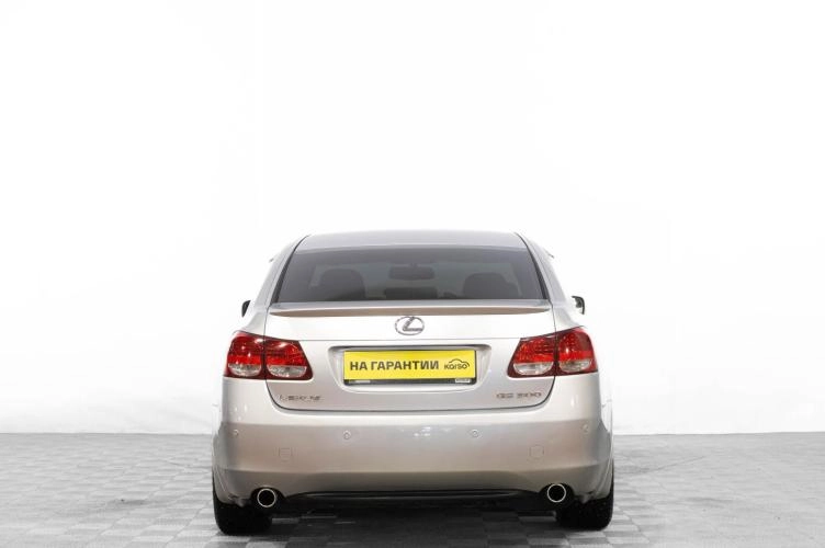 Lexus GS 5 из 6