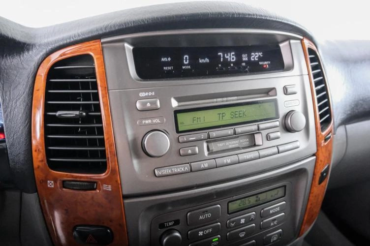 Toyota Land Cruiser 15 из 25