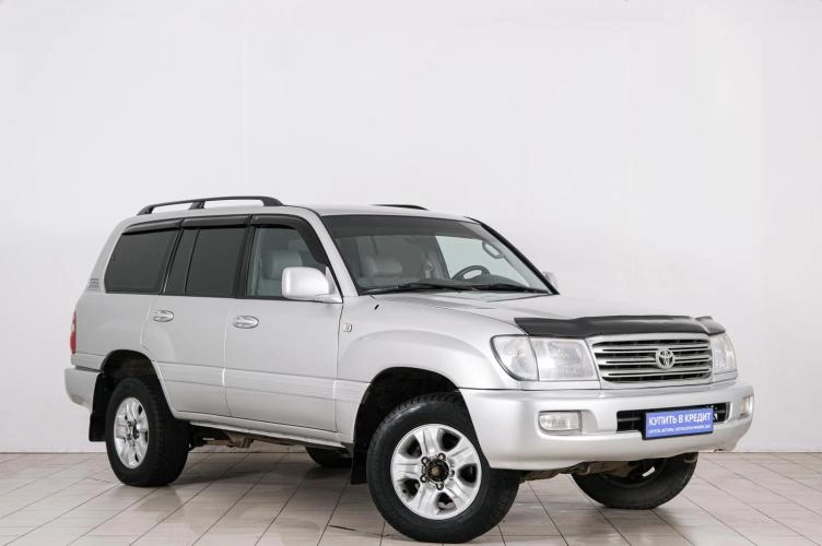 Toyota Land Cruiser 1 из 6