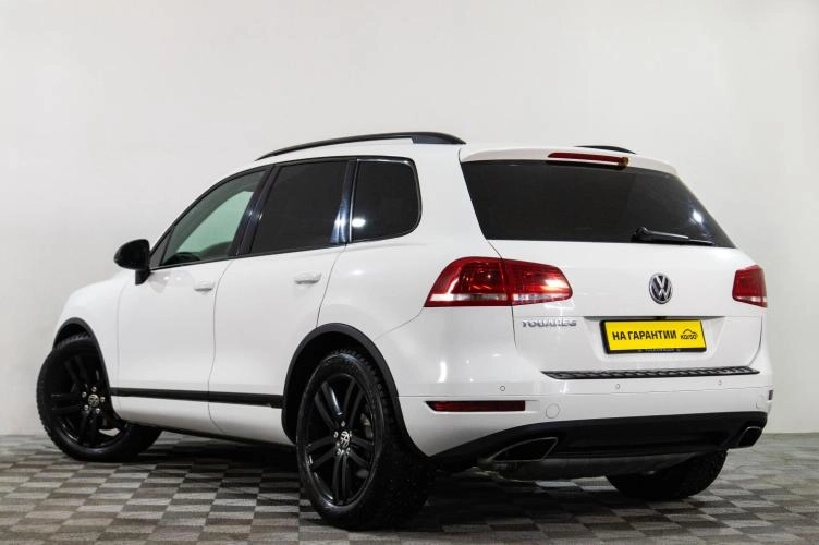 Volkswagen Touareg 6 из 6
