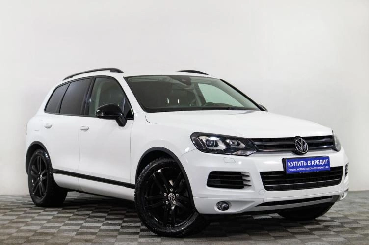 Volkswagen Touareg 1 из 6