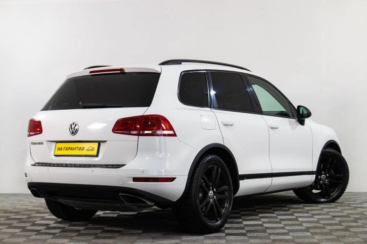 Volkswagen Touareg 4 из 6