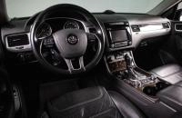 Volkswagen Touareg 13 из 19