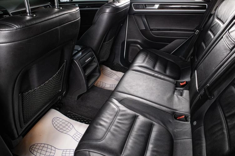 Volkswagen Touareg 17 из 19