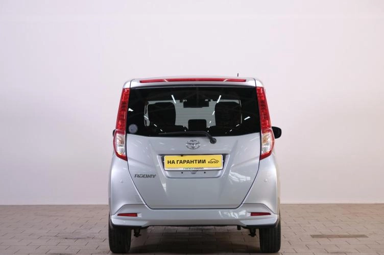 Toyota Roomy 5 из 6