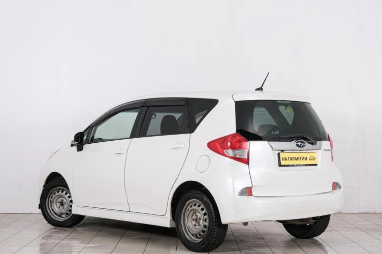 Subaru Trezia 4 из 6