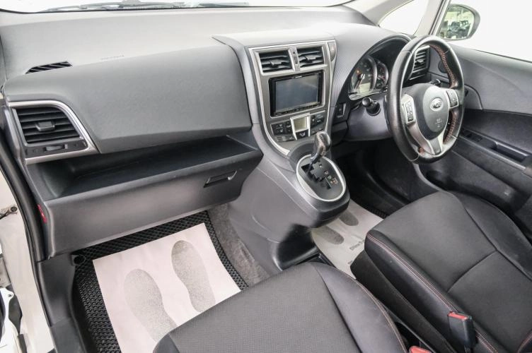 Subaru Trezia 12 из 21