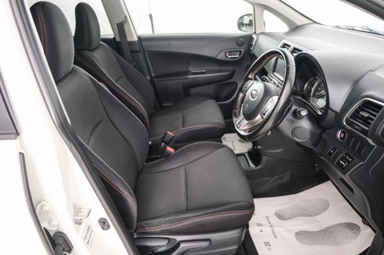 Subaru Trezia 7 из 21