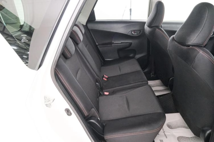 Subaru Trezia 19 из 21