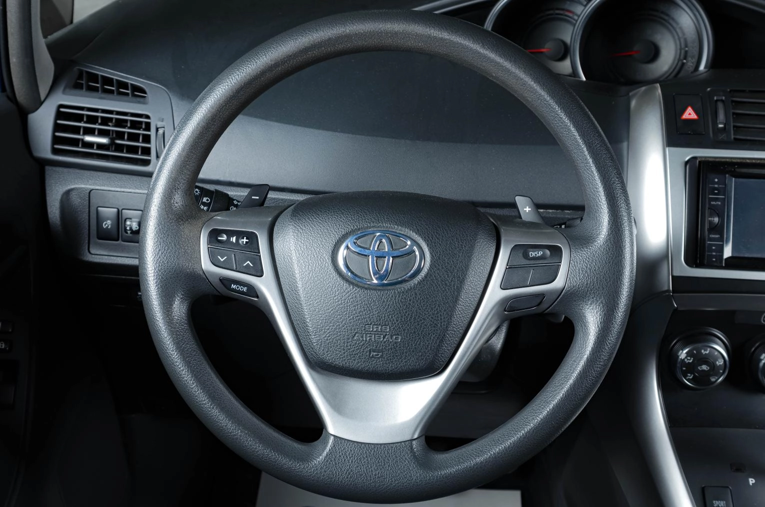 Toyota Verso 13 из 18