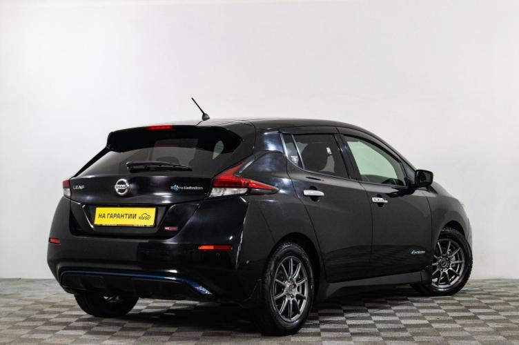 Nissan Leaf 4 из 6