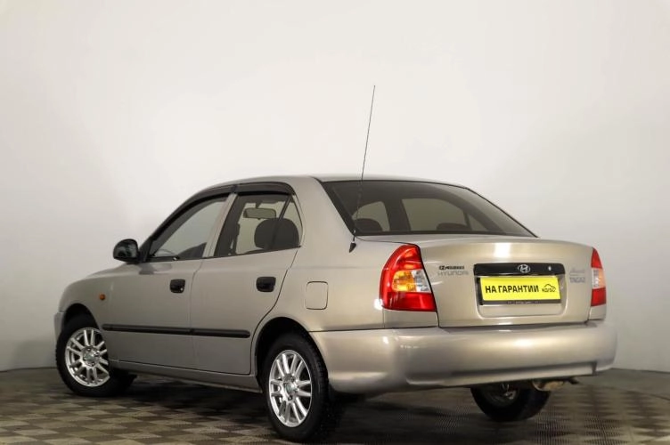 Hyundai Accent 6 из 6