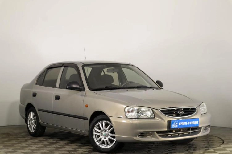 Hyundai Accent 1 из 6