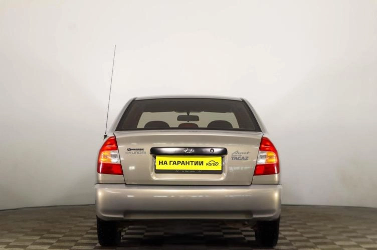 Hyundai Accent 5 из 6