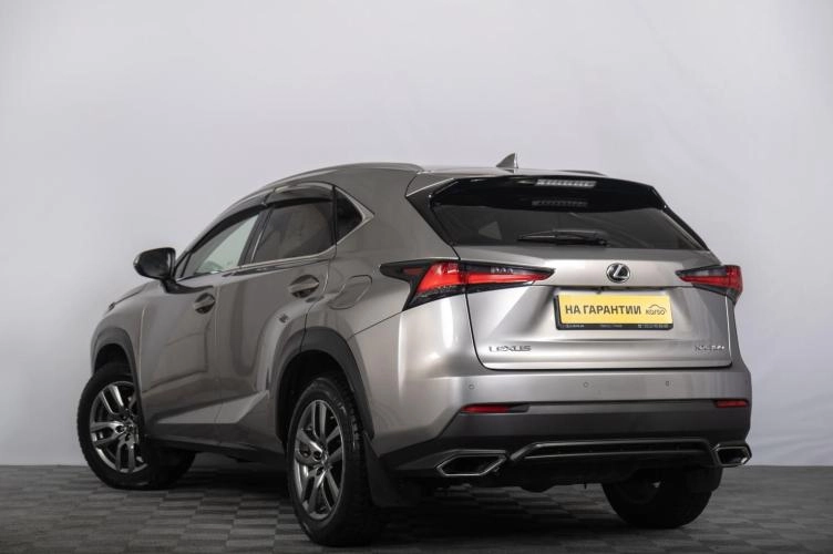 Lexus NX 5 из 6