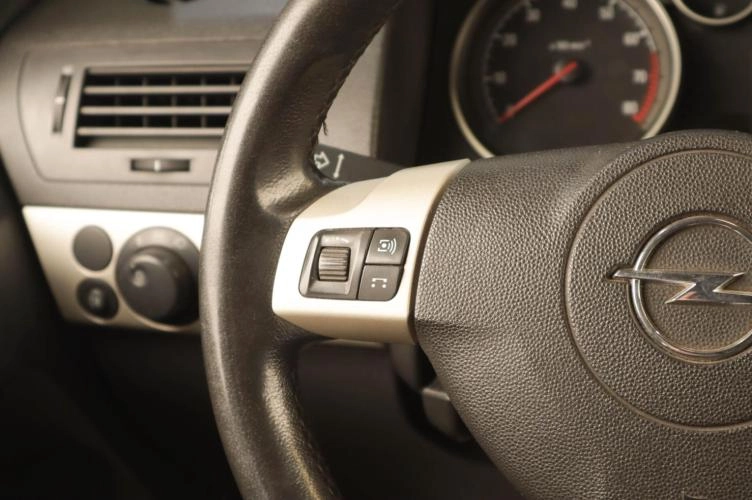 Opel Astra 11 из 17