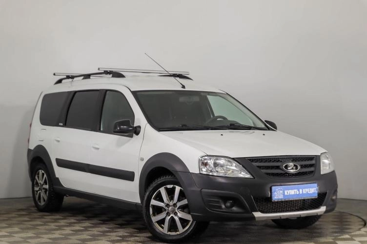 ВАЗ (LADA) Largus Cross 1 из 6