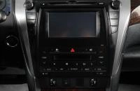 Toyota Camry 17 из 19