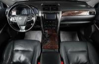 Toyota Camry 12 из 19