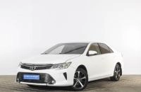 Toyota Camry 3 из 19