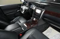 Toyota Camry 10 из 19