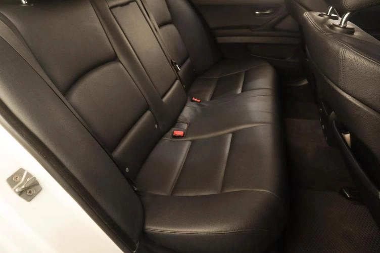 BMW 5 серия 18 из 18