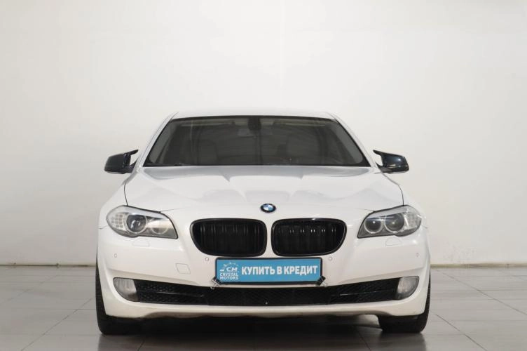 BMW 5 серия 2 из 6