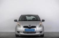 Toyota Vitz 3 из 17