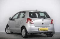 Toyota Vitz 5 из 17