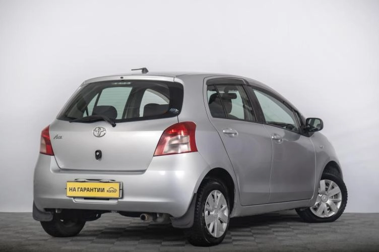 Toyota Vitz 6 из 6