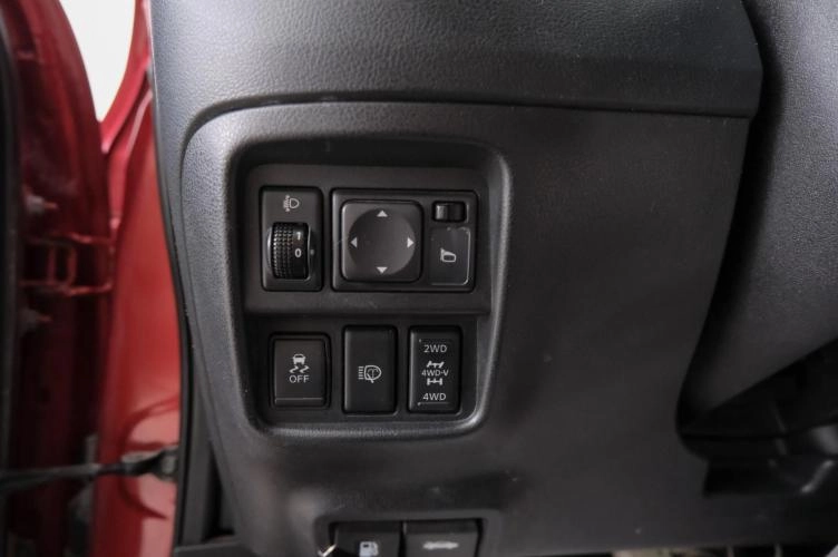 Nissan Juke 18 из 22