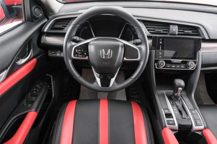 Honda Civic 14 из 22