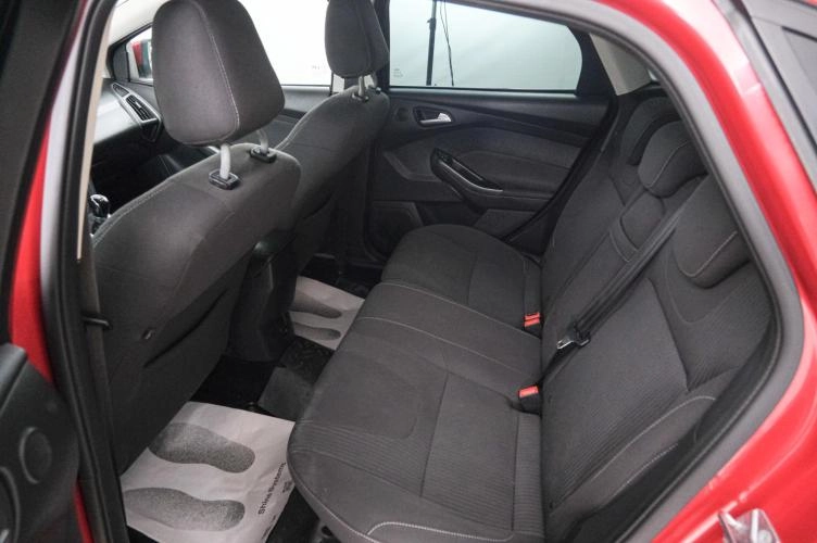 Ford Focus 21 из 23