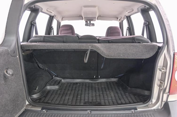 Chevrolet Niva 21 из 21