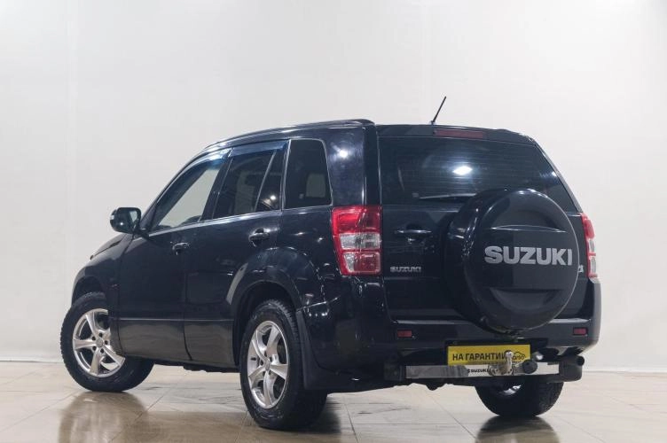 Suzuki Grand Vitara 4 из 6