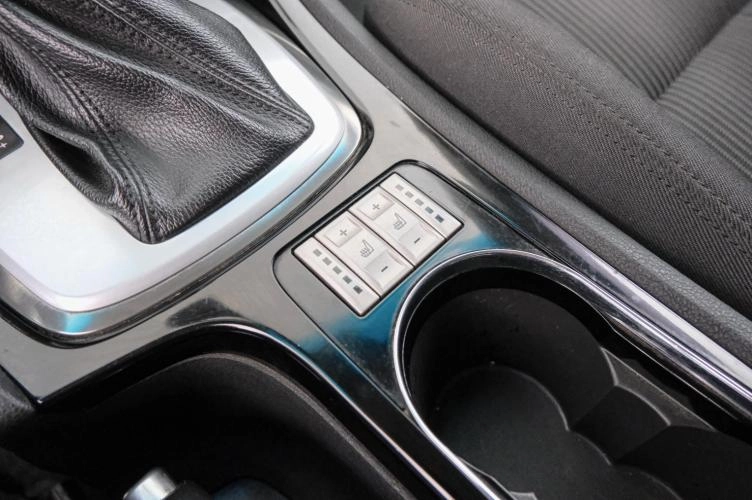 Ford Mondeo 17 из 22