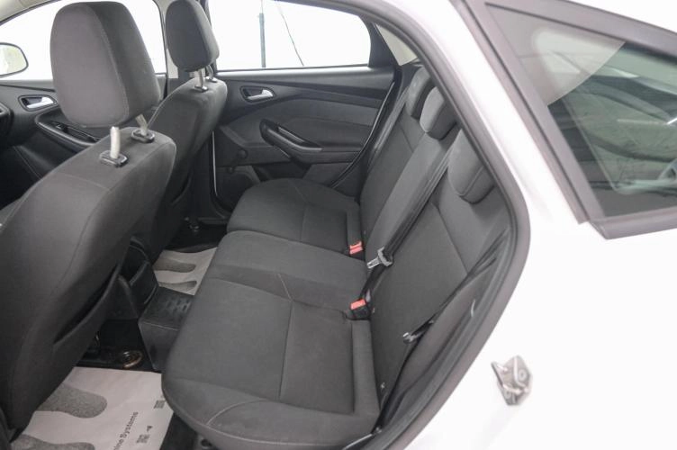 Ford Focus 19 из 21