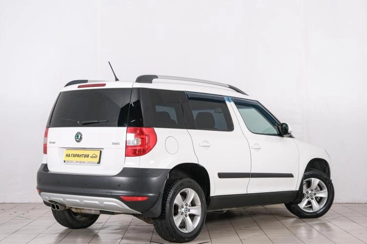 Skoda Yeti 6 из 21